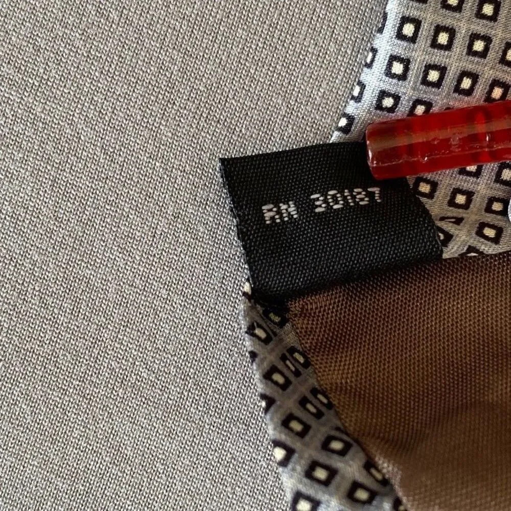 Perry Ellis Portfolio Silk Tie Gray Black Small Square Geometric USA 57